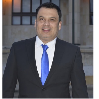 Dr. Raúl Rodríguez