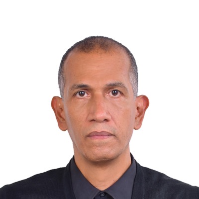 Dr. Miguel Vera