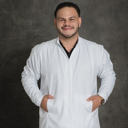 Dr. Paul Artigas